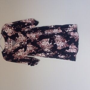 Isabel Maternity by Ingrid & Isabel Navy and Cream Floral Dress